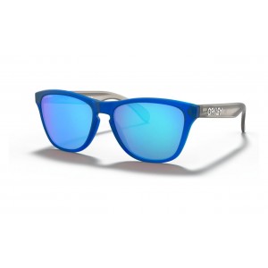 Oakley Frogskins Xs Youth Fit Matte Translucent Sapphire Frame Prizm Sapphire Lens