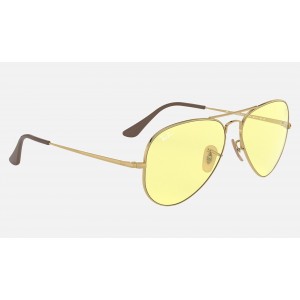 Ray Ban Solid Evolve RB3689 Yellow Photochromic Evolve Gold