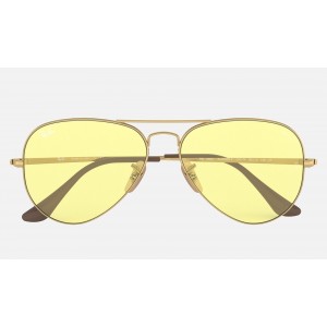 Ray Ban Solid Evolve RB3689 Yellow Photochromic Evolve Gold