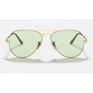 Ray Ban Solid Evolve RB3689 Green Photochromic Evolve Gold